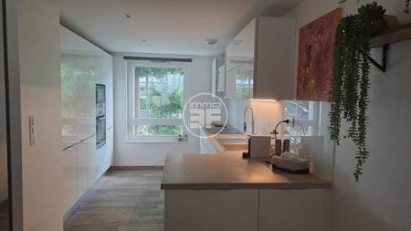 Appartement duplex en rez de jardin - Photo 5