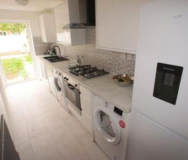 3 bedroom house to rent Stroma Close, Sinfin, Derby, DE24 - Photo 6