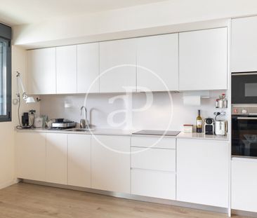 Apartment for Rent in Badalona - Photo 6