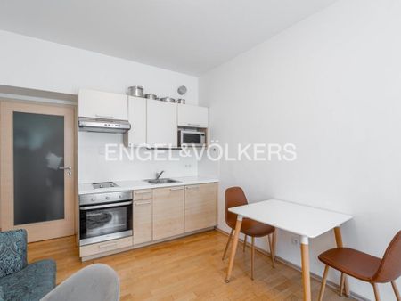 Pronájem bytu 1+kk 29 m2 - Fotografie 3