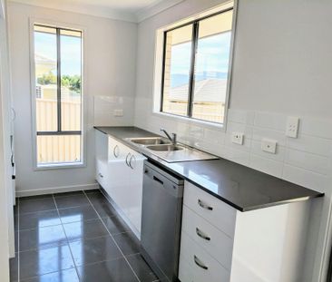 BARINGA GARDENS - Two Bedroom Villa - Photo 4