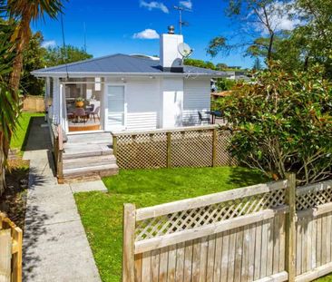 Perfect home located in the sought-after Double Westlake Zone! - Photo 4