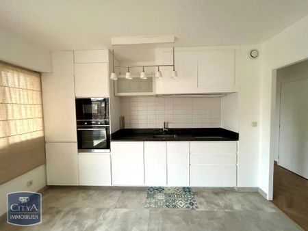 Appartement à louer 2 pièces 46.71m² - Photo 2