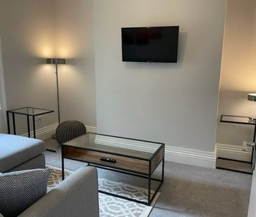 Room in a Shared Flat, Egremont Place, BN2 - Photo 1