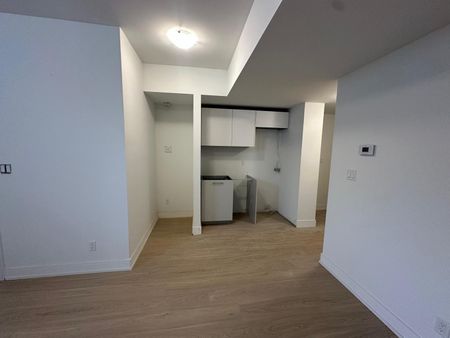 For Lease - 30 Desiree Place, Caledon, Ontario - Photo 4