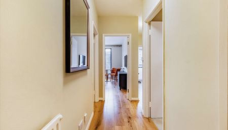 Fulham Road, South Kensington, SW3 6SN, London - Photo 3