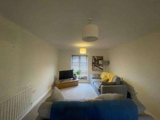 Woodsley Fold, Thornton, Bradford, BD13 - Photo 1