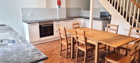 6 Bed Terraced House, Student House - North Rd, BS6 - Photo 4