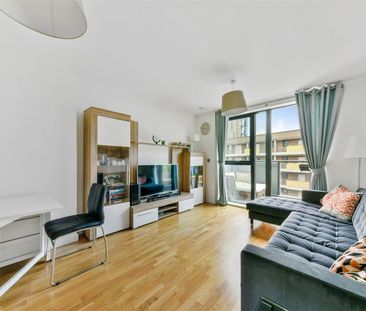 2 Bed Flat, Bugle House, SE10 - Photo 1