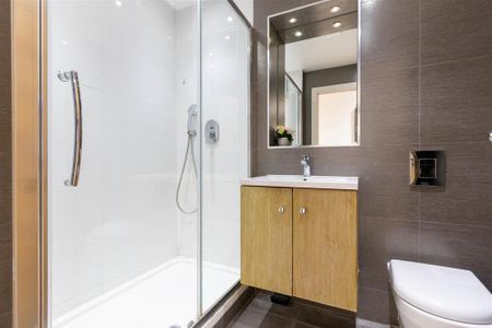 2 bedroom apartment to rent - Photo 5