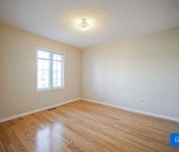 For Lease - 89 Grasslands Avenue, Richmond Hill, Ontario - Photo 5