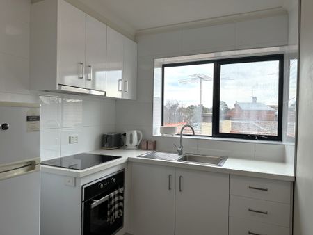 Stylish City Living on the Edge of Parklands - Photo 3