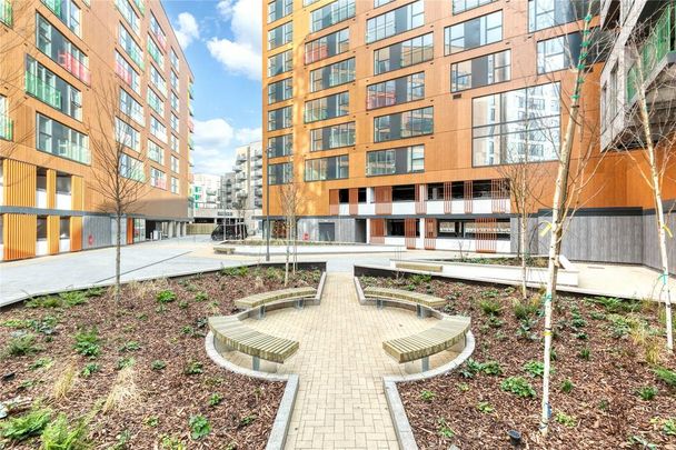 1 bedroom apartment to rent - Photo 1