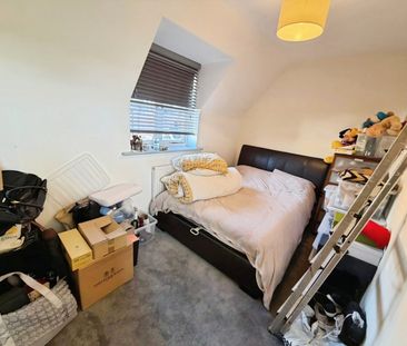 3 bedroom House To Let Total Size: 969 SQ FT - Photo 5