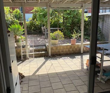 Beverley Park - Photo 1