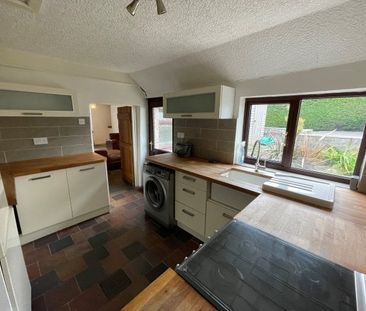 Neath Road, Swansea, SA8 - Photo 2