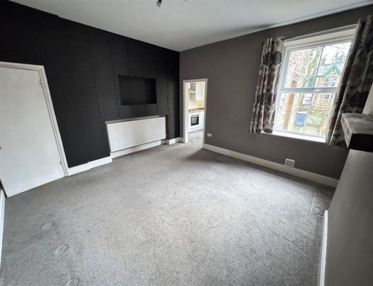 3 Bedroom End Terrace Available Arranging tenancy - Photo 1