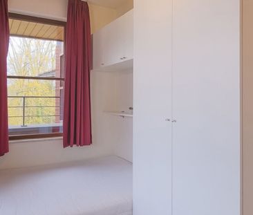 Appartement te huur in Oudergem voor € 1.000 met 1 slaapkamer - Photo 4
