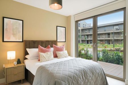 2 bedroom flat to rent - Photo 2