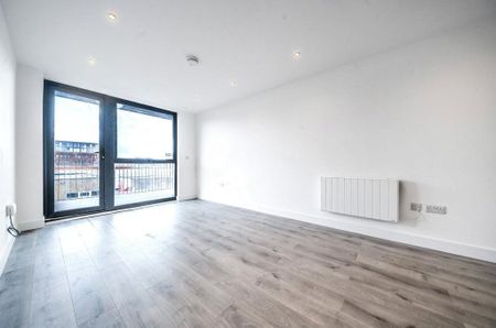 1 bedroom apartment to rent - Photo 2