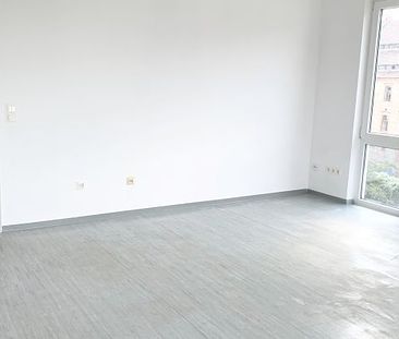 ++ 2-Raum-Wohnung mit neuem Vinyl-Boden ++ - Foto 1