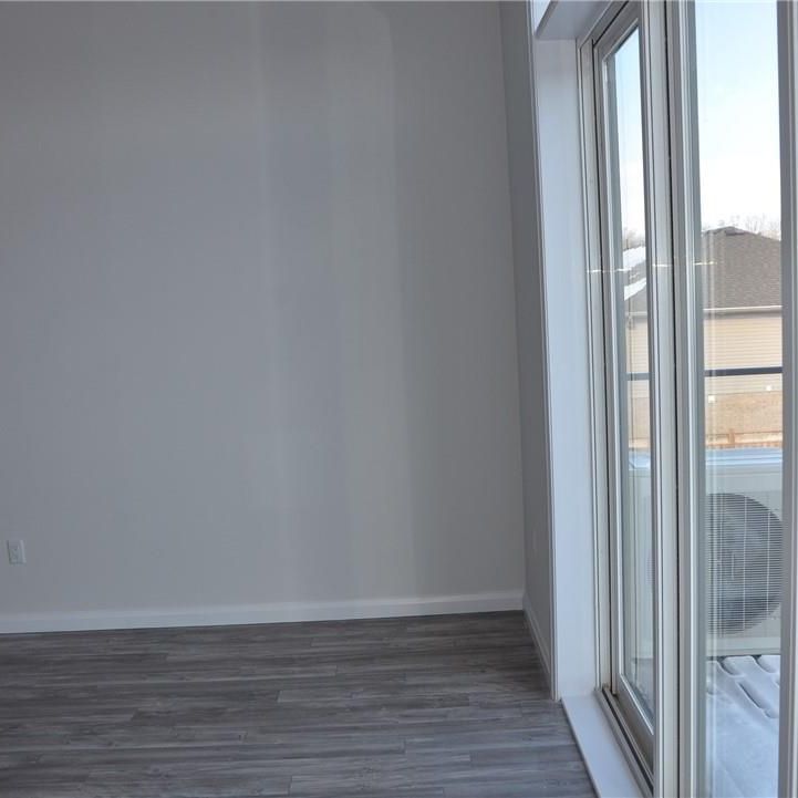For Lease - 85B MORRELL Street Unit# 226, Brantford, Ontario - Photo 1