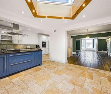 Clifton Park Road, Caversham, Reading, RG4 - Photo 2