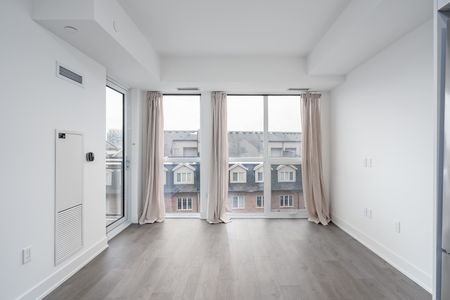 For Lease - 2343 Khalsa Gate Unit# 513, Oakville, Ontario - Photo 2