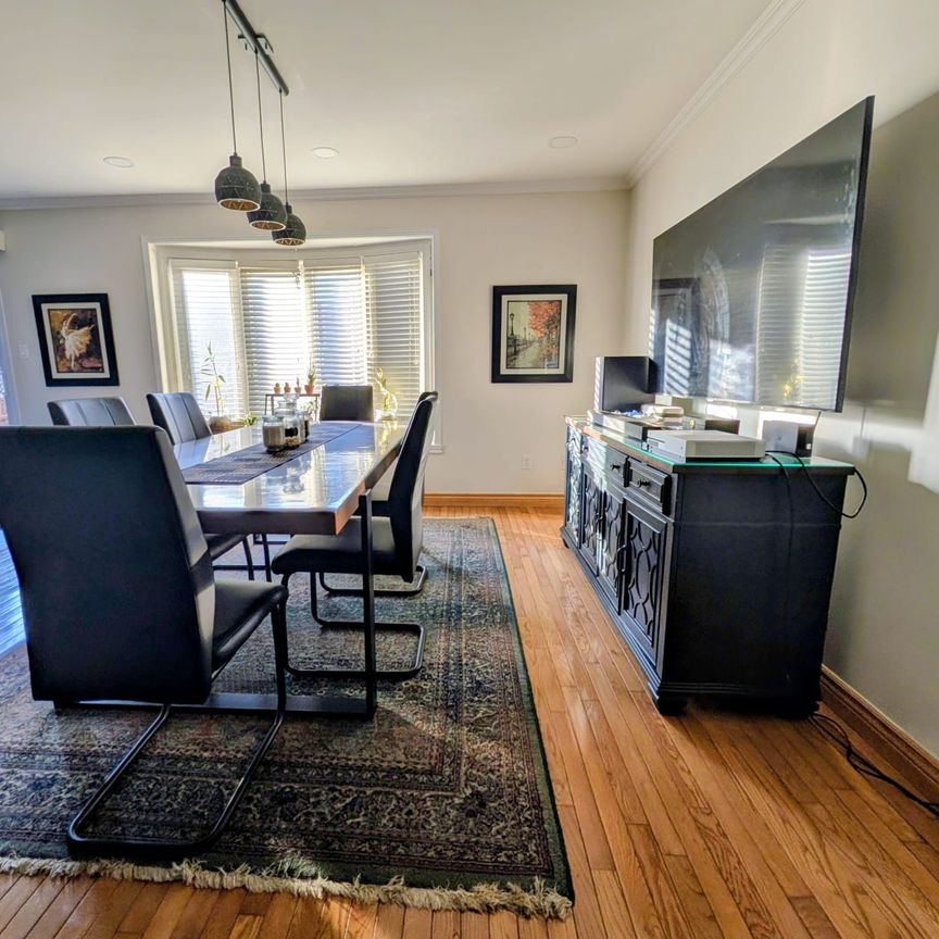 For Lease - 6638 Astro Court Unit# Upper, Mississauga, Ontario - Photo 1