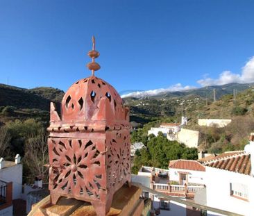 Townhouse in Árchez, Inland Andalucia at the foot of the mountains - Photo 3