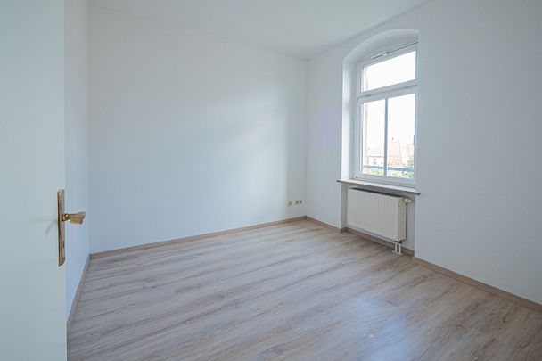 Ihre neue helle Etagenwohnung in beliebter Lage von DD-Briesnitz. - Foto 1