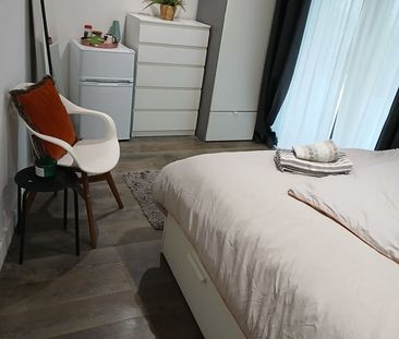 Room in a Shared Flat, Whitestone Way, CR0 - Photo 6