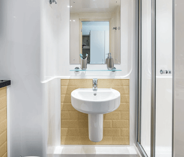 Silver Studio - Photo 1