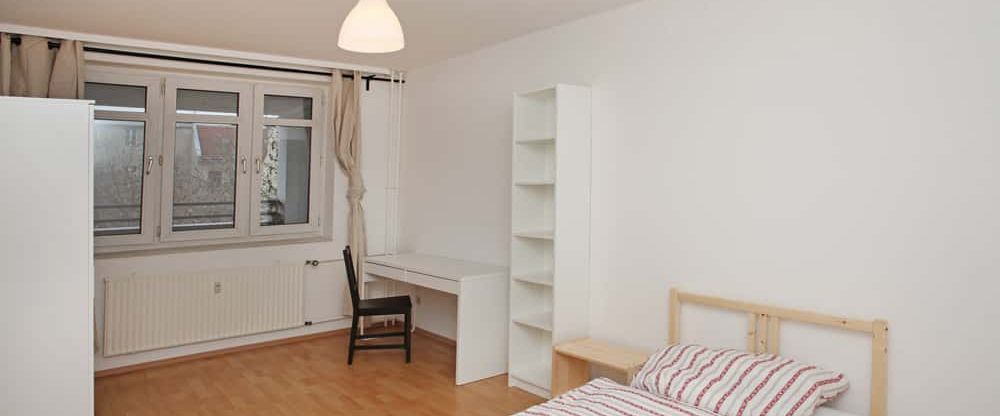 Zimmer in der Stromstraße - Photo 1