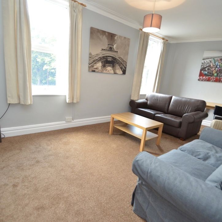 Cardigan Road - Photo 1