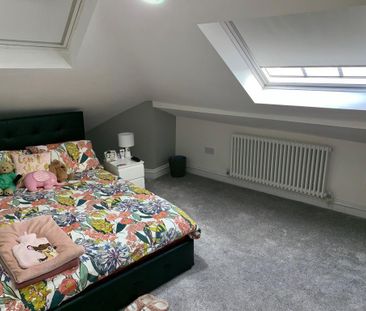3 bedroom flat to rent - Photo 6