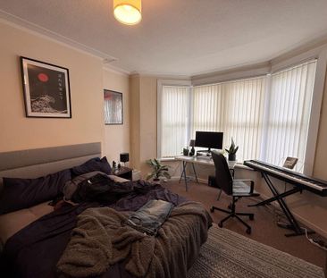 5 bedroom house to rent - Photo 2