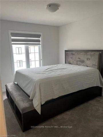 Condo Townhouse For Lease | X8381526 - Photo 4