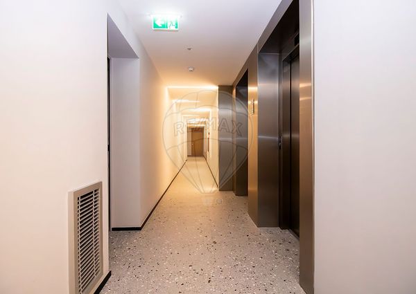 Apartamento T4 em Lisboa