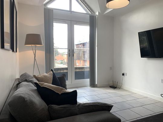 1 bedroom flat to rent - Photo 1