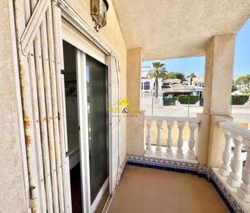 FOUR-BEDROOM DUPLEX – TORREVIEJA - Photo 1