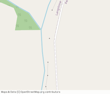 Hendrew Lane, Llandevaud - Photo 1
