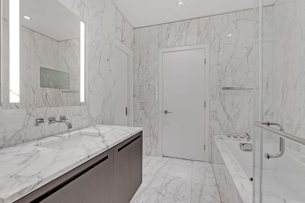 For Lease - 180 University Avenue Unit# 5807, Toronto, Ontario - Photo 1