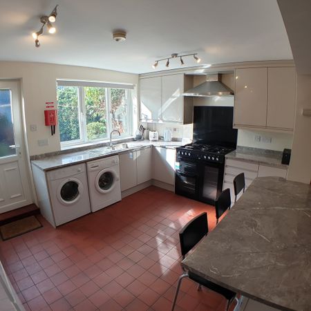 Belle Vue Street, Heslington Road - P1322 - Photo 2