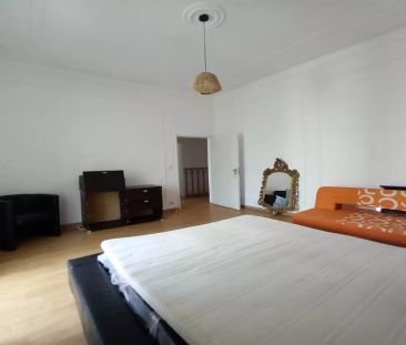 3-bedroom apartment for rent in Lisbon, bills partially included - Photo 4