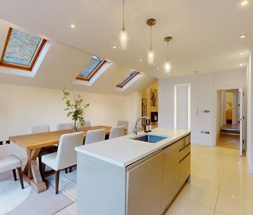 4 bedroom terraced house to rent - Photo 5