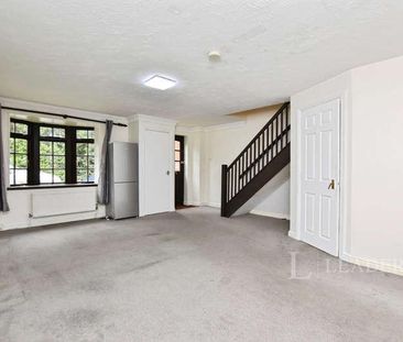 Foxley Drive, Bishops Stortford, CM23 - Photo 2