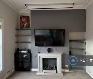 4 bedroom terraced house to rent - Photo 4