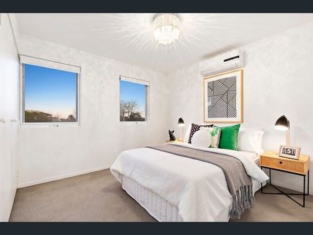 Malvern East - Photo 4