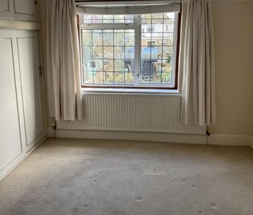 Downlands Avenue, Worthing - Photo 3